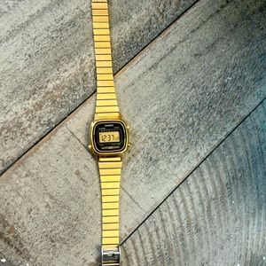 Vintage Casio Mini Watch Gold